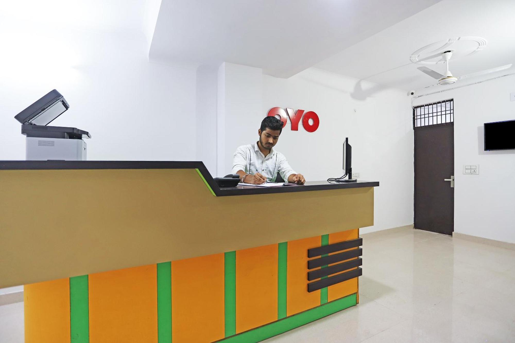 Hotel O Lal Residency Delhi  Bagian luar foto